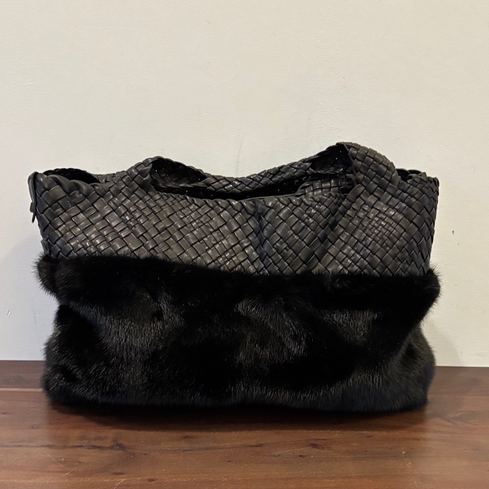 Chic Black Woven Shoulder Bag